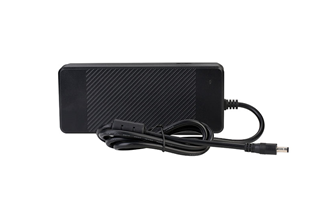 全电压-180W-密闭型