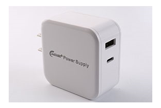 C30-美规 Plug (USB+Type C Port)